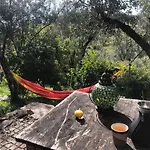 House Of The Three Marias Bed & Breakfast 4*