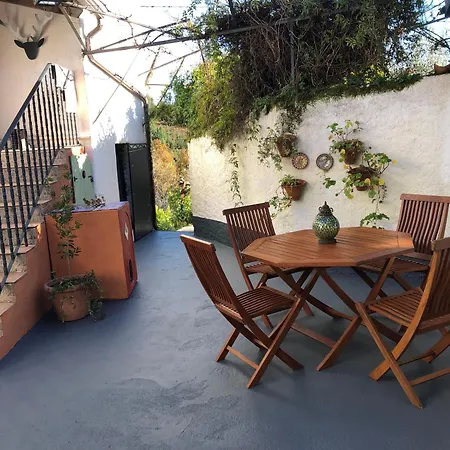 House Of The Three Marias פדרוגאו גראנדה
