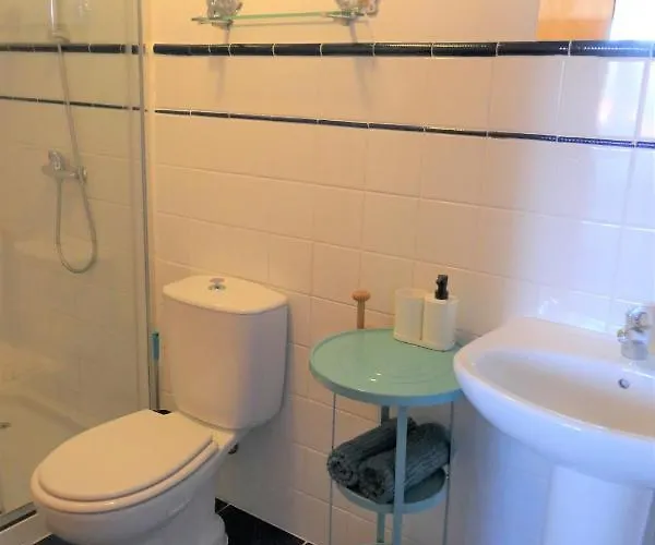 Couette-café House Of The Three Marias