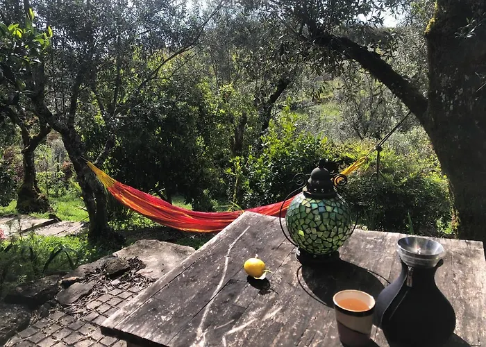 House Of The Three Marias Couette-café 4*