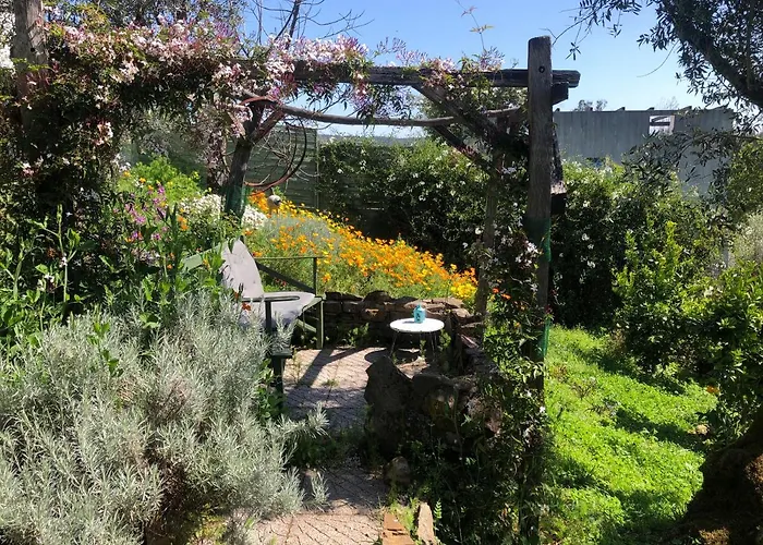 House Of The Three Marias 4*