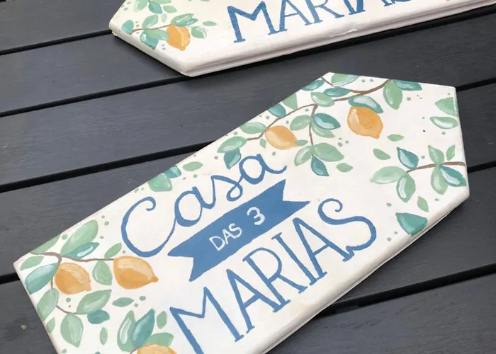 Nocleg ze śniadaniem House Of The Three Marias