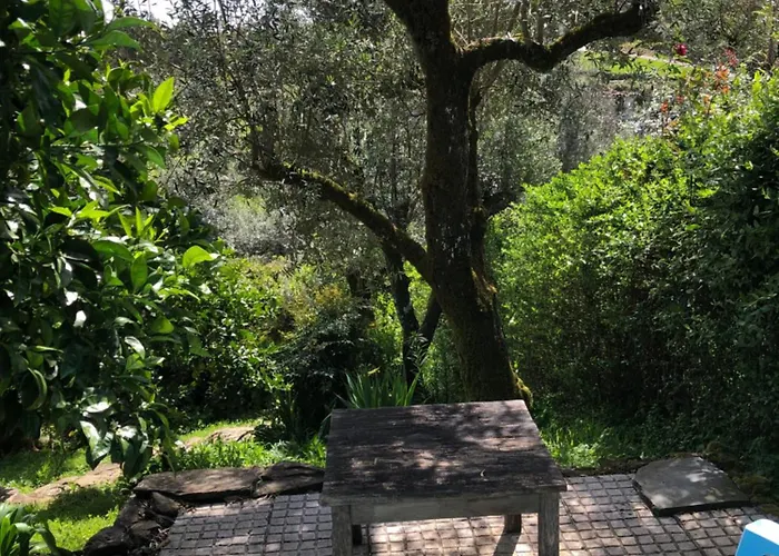 House Of The Three Marias Couette-café 4*